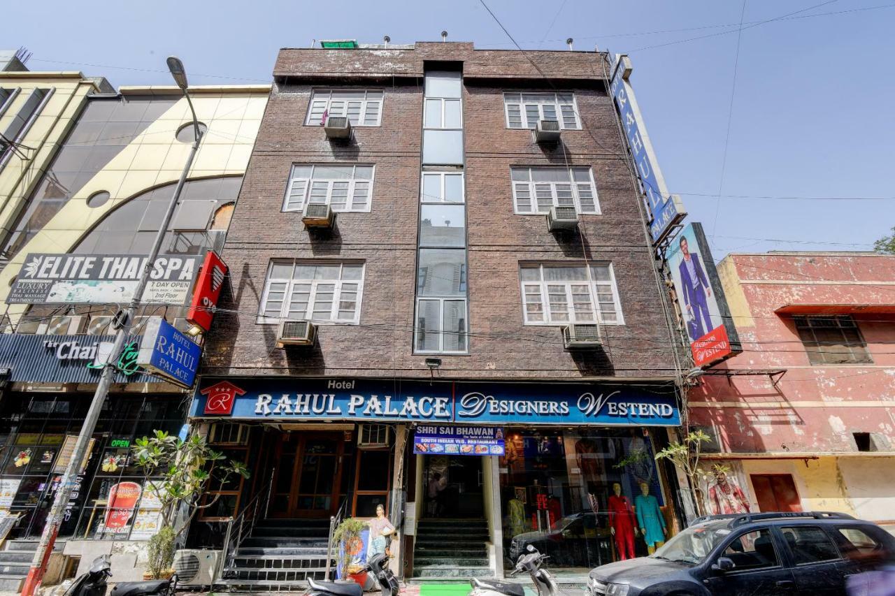 Rahul Palace By Golden Tree Near Metro Station And Ajmal Khan Market New Delhi Extérieur photo